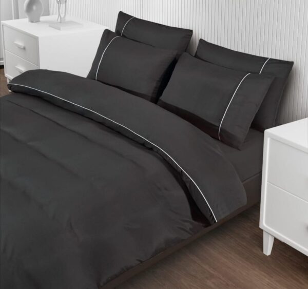 סט מצעים למיטה זוגית גדולה דגם פיור - אפור כהה
