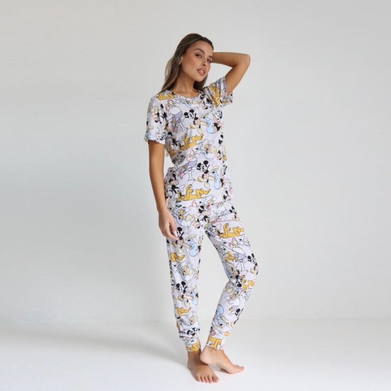 פיג'מת נשים דלתא דגם מיקי מאוס וחברים מידות XS-XL קולקציית אביב קיץ 2026