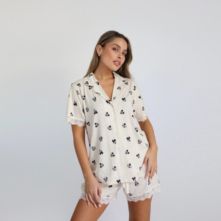 פיג'מת נשים דלתא דגם מיקי מאוס מידות S-XL קולקציית אביב קיץ 2026